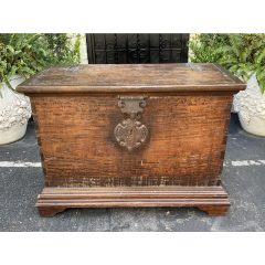 Antique 18th C Spanish Colonial Rustic Trunk - 2850185