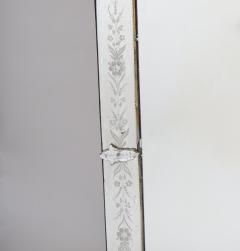 Antique 19th Century Venetian Murano Hand Engraved Hanging Wall Mirror - 4553148