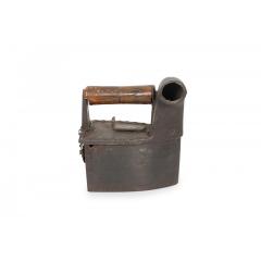 Antique American Country Clothes Iron - 4742239