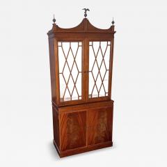 Antique American Federal Mahogany Breakfront Display Cabinet - 4745815