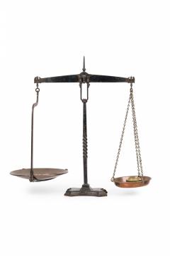 Antique American Iron Balance Weighing Scale with Weights - 4198500