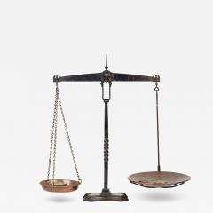 Antique American Iron Balance Weighing Scale with Weights - 4250390