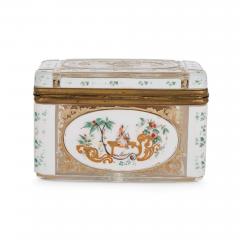 Antique Bohemian glass box decorated in Chinoiserie style - 3543083