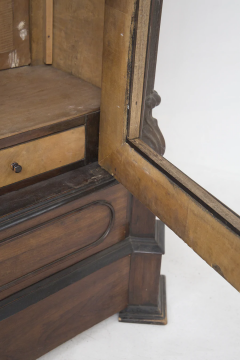 Antique Cabinet in Walnut Wood with Glass - 2633823