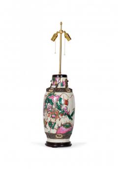 Antique Chinese Famille Rose Procession Scene Design Porcelain Vase Table Lamp - 4170881