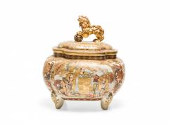 Antique Chinese Porcelain and Eglomise Gold Scenic Lidded and Footed Box - 4199750