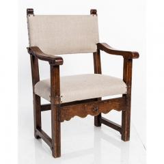 Antique English Country Armchairs with Floral Carvings - 1550084