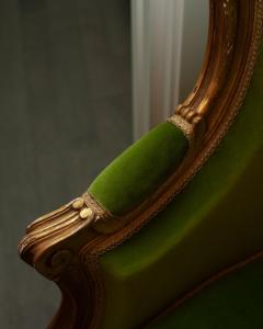 Antique French Berg re Chair Fully Reupholstered and in Green Cotton Velvet - 2241149