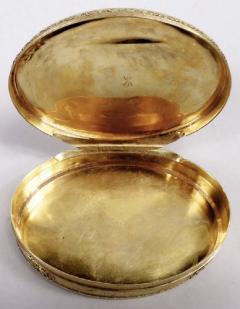 Antique French Neoclassical18K Gold Snuffbox - 3798562