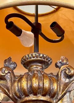 Antique Giltwood Italian Urn Form Table Lamp Custom Shade - 1912424