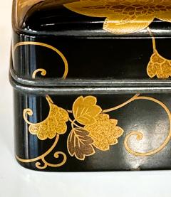 Antique Japanese Lacquered Incense Box Kobako in Kodaiji Style - 3348570