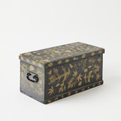 Antique Painted Chest in Leaf Design American Early 20th century - 4518304