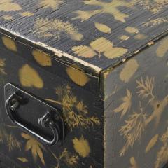 Antique Painted Chest in Leaf Design American Early 20th century - 4518306