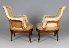 Antique Pair French Walnut Berg re Chairs - 3233106