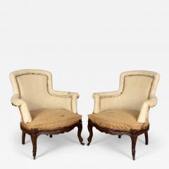 Antique Pair French Walnut Berg re Chairs - 3236187