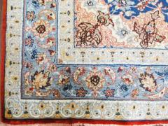 Antique Persian Isfahan Rug - 3963373