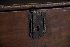 Antique Rustic Oak Coffer England Early 18th Century - 4606589