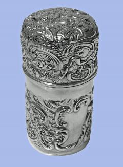 Antique Silver Scent Bottle with glass interior London 1895 William Comyns - 2243261