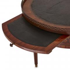 Antique walnut and marquetry writing desk - 1611118