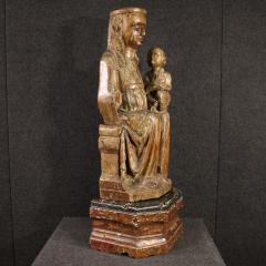 Antique wooden sculpture from the 15th century Madonna with Child - 4321595