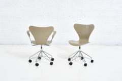 Arne Jacobsen Ant Desk Chair - 2137424