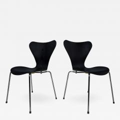 Arne Jacobsen - Arne Jacobsen Black Series 7 Chair, Fritz Hansen