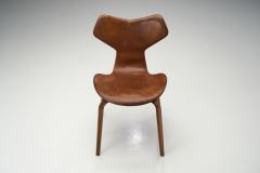 Arne Jacobsen Arne Jacobsen Grand Prix Chairs for Fritz Hansen Denmark 1950s - 2172112