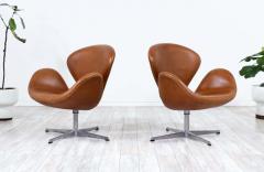 Arne Jacobsen Arne Jacobsen Leather Swan Chairs for Fritz Hansen - 2415788