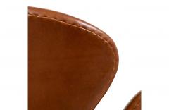 Arne Jacobsen Arne Jacobsen Leather Swan Chairs for Fritz Hansen - 2415796
