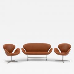 Arne Jacobsen Arne Jacobsen Swan Sofa Pair of Chairs in Cognac Leather Set of 3 - 4533825