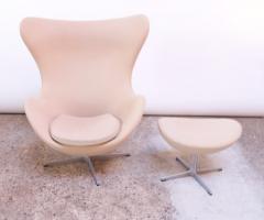 Arne Jacobsen Arne Jacobsen for Fritz Hansen Egg Chair and Ottoman Distributed by Knoll - 1689215