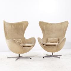 Arne Jacobsen Arne Jacobsen for Fritz Hansen Mid Century Egg Chairs Pair - 3829701