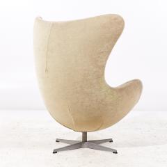 Arne Jacobsen Arne Jacobsen for Fritz Hansen Mid Century Egg Chairs Pair - 3829704