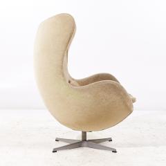 Arne Jacobsen Arne Jacobsen for Fritz Hansen Mid Century Egg Chairs Pair - 3829706