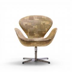 Arne Jacobsen Arne Jacobsen for Fritz Hansen Mid Century Swan Chairs Set of 4 - 4689986