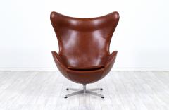 Arne Jacobsen Danish Modern Cognac Leather Egg Chair by Arne Jacobsen for Fritz Hansen - 3245317