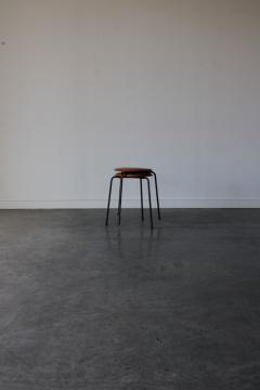 Arne Jacobsen Early Tripod Dot Stools by Arne Jacobsen for Fritz Hansen - 4696274