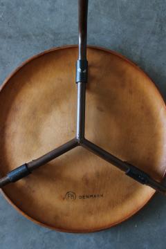 Arne Jacobsen Early Tripod Dot Stools by Arne Jacobsen for Fritz Hansen - 4696277