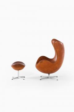 Arne Jacobsen Easy Chair Model 3316 Egg with Stool Model 3127 - 1834634