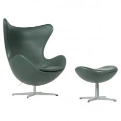 Arne Jacobsen Egg Chair and Ottoman by Arne Jacobsen for Fritz Hansen 2000s - 4546222