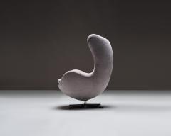 Arne Jacobsen Egg Chair by Arne Jacobsen with New Wool Mosu Velvet Upholstery - 4759795