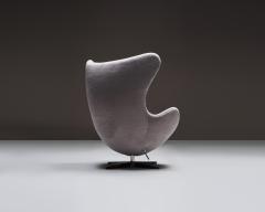 Arne Jacobsen Egg Chair by Arne Jacobsen with New Wool Mosu Velvet Upholstery - 4759797