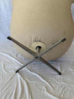 Arne Jacobsen Egg chair  - 4229099