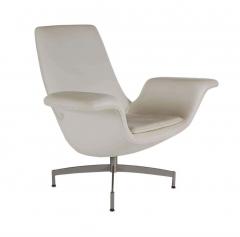 Arne Jacobsen Mid Century Modern Dialogue HBF Swivel Lounge Chair in White Leather - 2427965