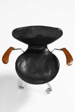 Arne Jacobsen Office Chair in Leather Steel and Rosewood by Arne Jacobsen 1967 - 4523122