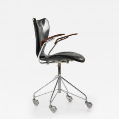 Arne Jacobsen Office Chair in Leather Steel and Rosewood by Arne Jacobsen 1967 - 4523509