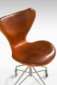 Arne Jacobsen Office Chair in Leather and Steel by Arne Jacobsen 1968 - 4507634