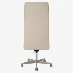 Arne Jacobsen Oxford High Back Chair in Ivory Leather by Arne Jacobsen for Fritz Hansen - 326751