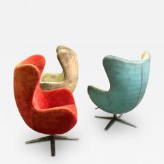 Arne Jacobsen Set of 3 Danish Organic Modern Egg Lounge Chairs attr Arne Jacobsen 2 Leather - 3479834