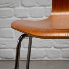 Arne Jacobsen Set of 6 Model 3103 Hammer Chairs by Arne Jacobsen Denmark 1980s - 4236105